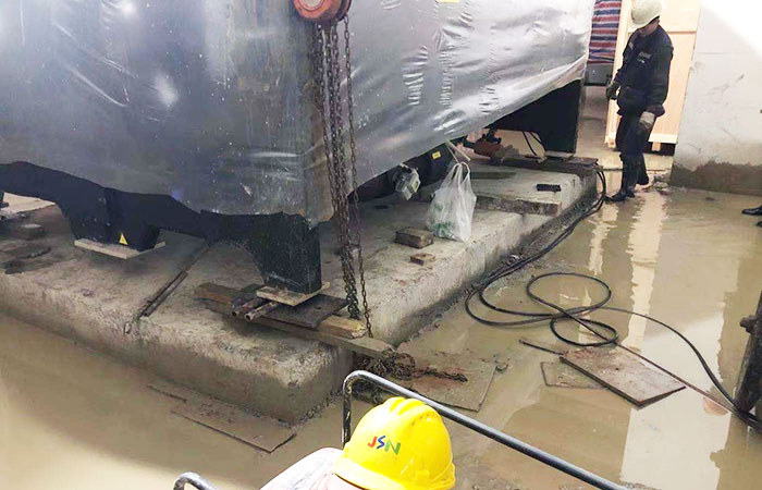 杭州蕭山機(jī)場三期T4航站樓主機(jī)房安裝金諾水泵減震器案例！